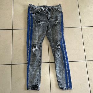 skinny ripped jeans